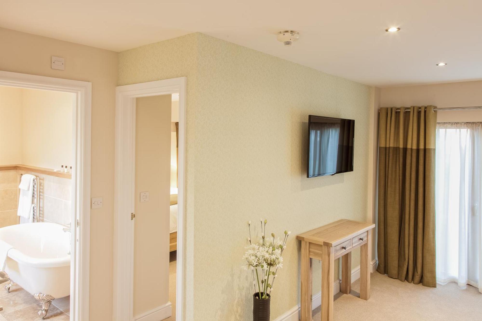 Gwesty'R Emlyn Hotel Newcastle Emlyn Habitación foto